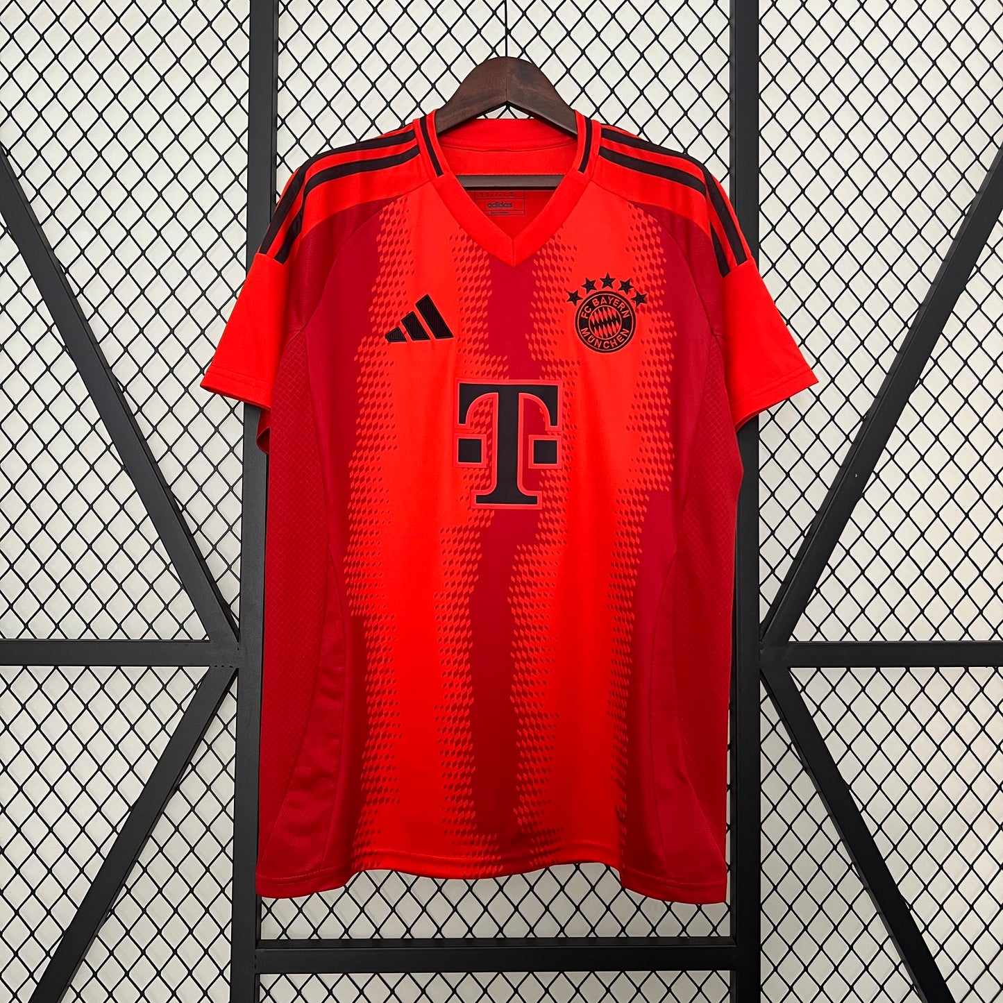 24-25 Bayern München Home Jersey