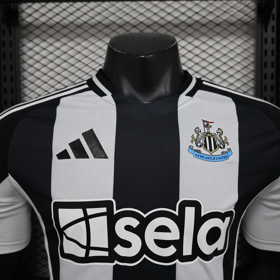 24-25 Newcastle United Home Jersey